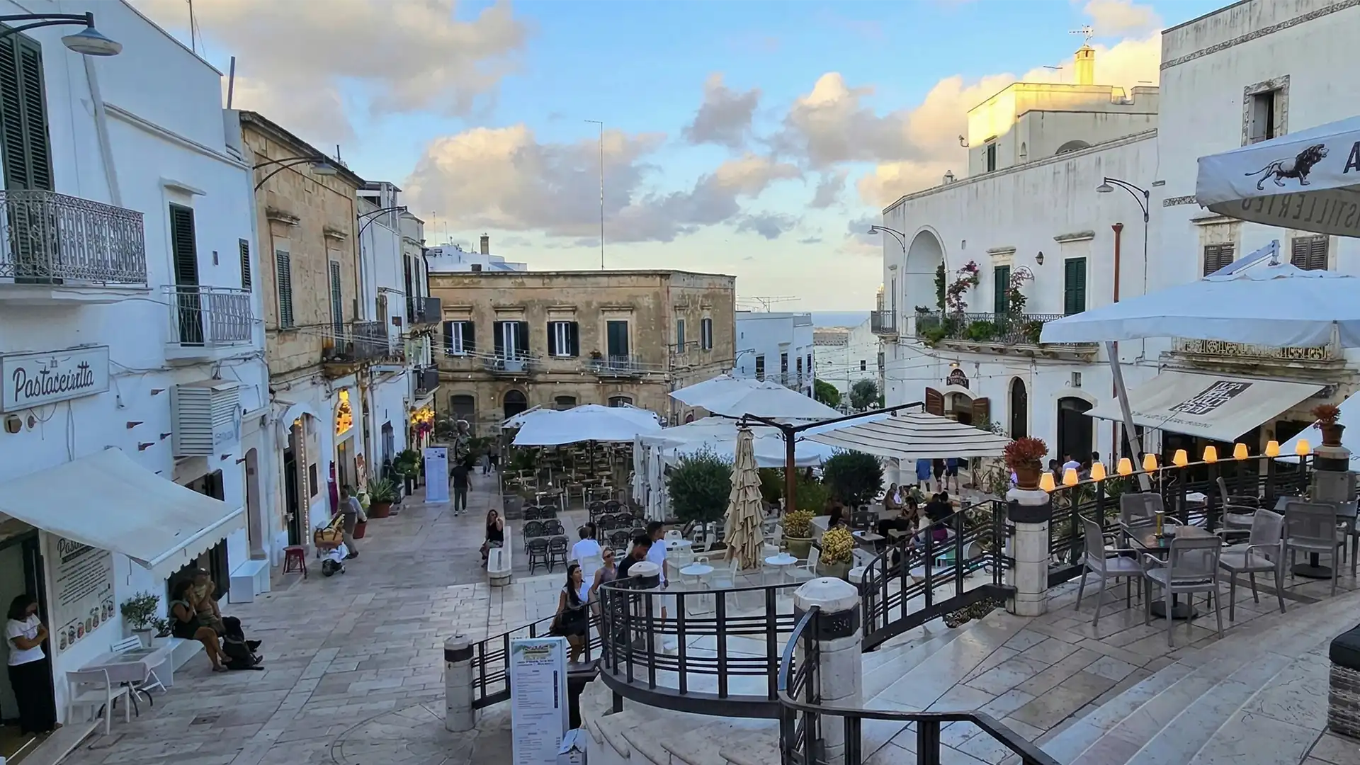 Movida e Locali a Ostuni