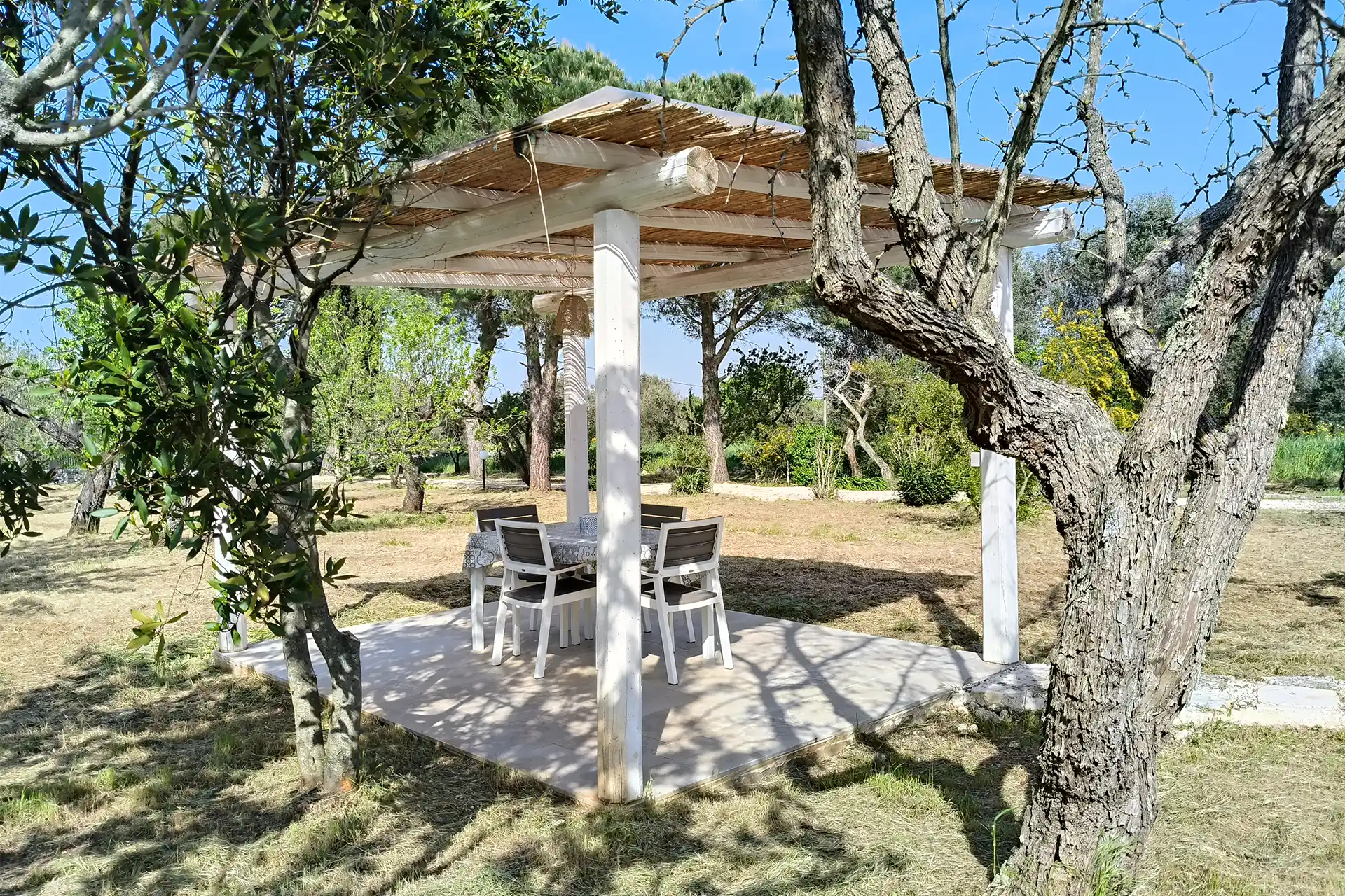 Gazebo per pranzi, aperitivi o cene
